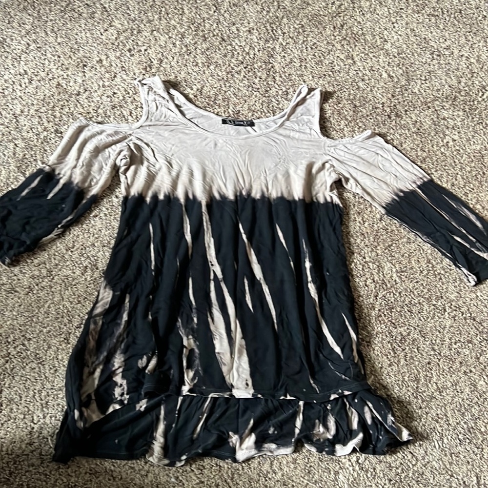 Bleached soft shirt